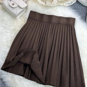 Copper Key Dark Gray Pleated Circle Skirt